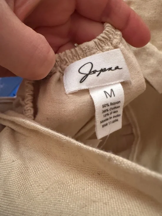 Sleeveless open back Cream Wide-Leg Jumpsuit - Picture 3 of 4